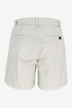 Gestreifte Shorts Für Damen -Fashion Liebe elkline shorts 2065011 750150 hot pants 03 low